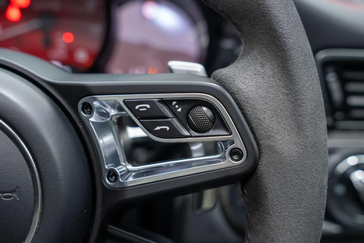 Vehicle Image 37