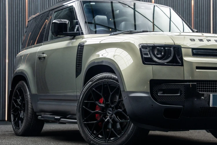 Vehicle Image 7