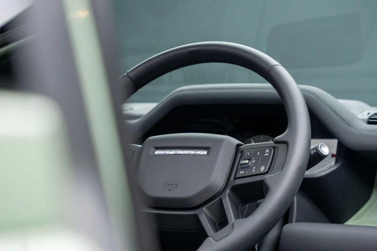 Vehicle Image 39