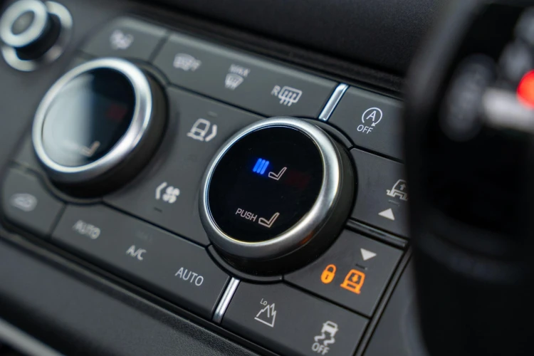 Vehicle Image 20