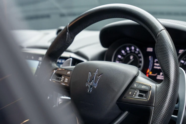 Vehicle Image 37