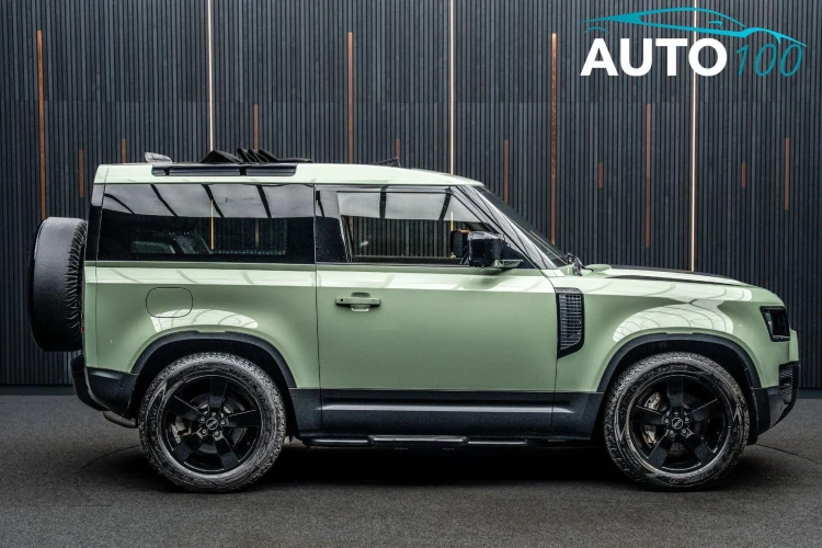 Vehicle Image 13