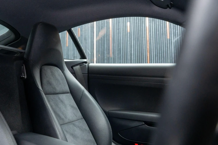 Vehicle Image 33