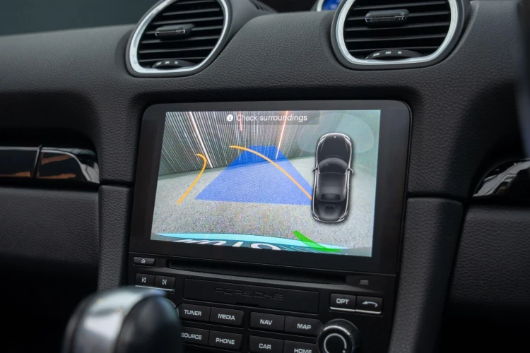 Vehicle Image 8