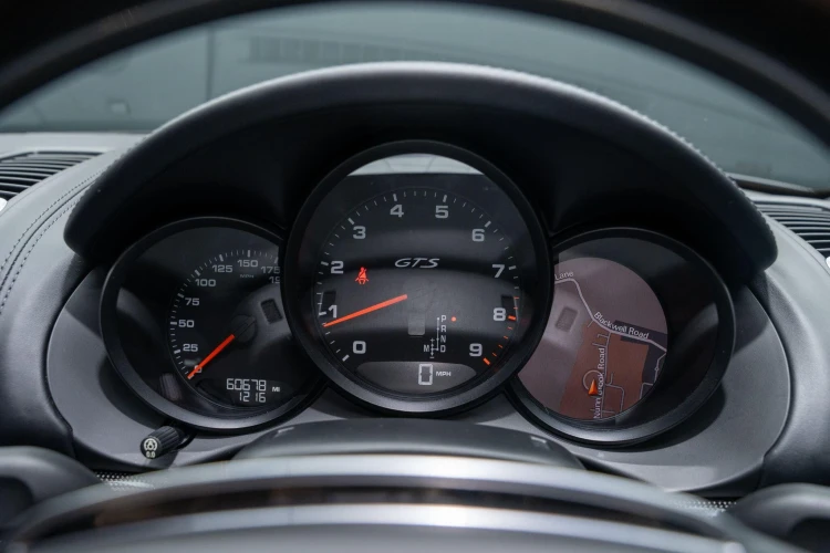 Vehicle Image 36