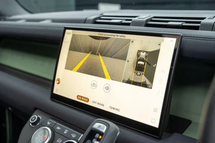Vehicle Image 8
