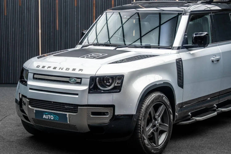 Vehicle Image 5