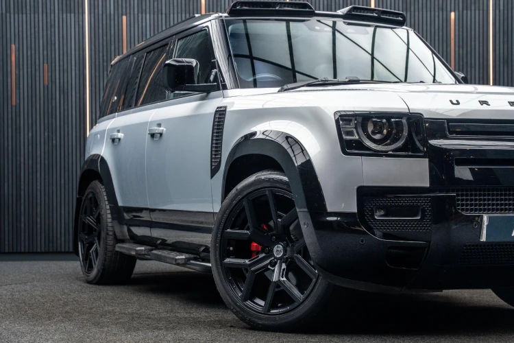 Vehicle Image 7