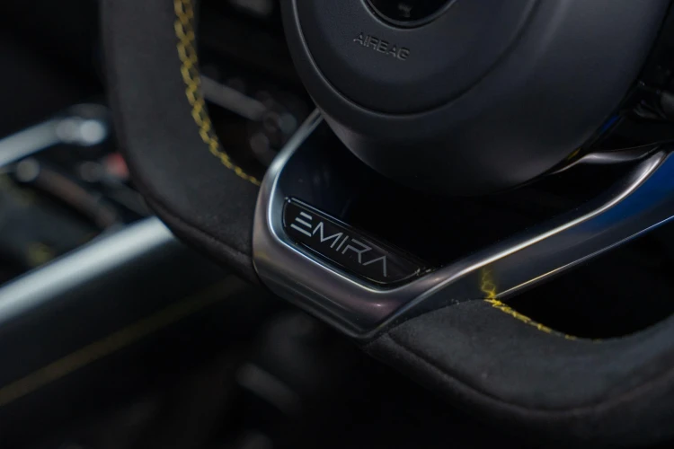 Vehicle Image 38