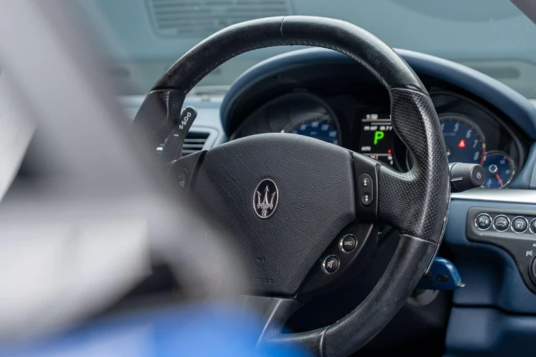 Vehicle Image 36