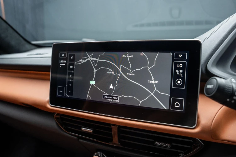 Vehicle Image 10
