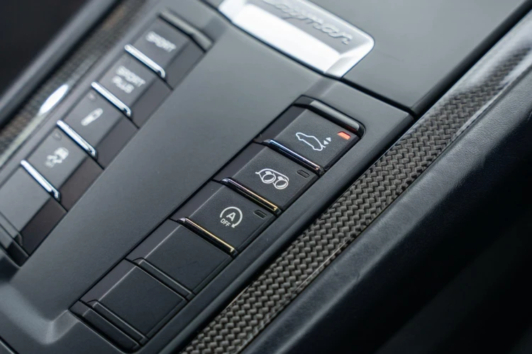 Vehicle Image 22