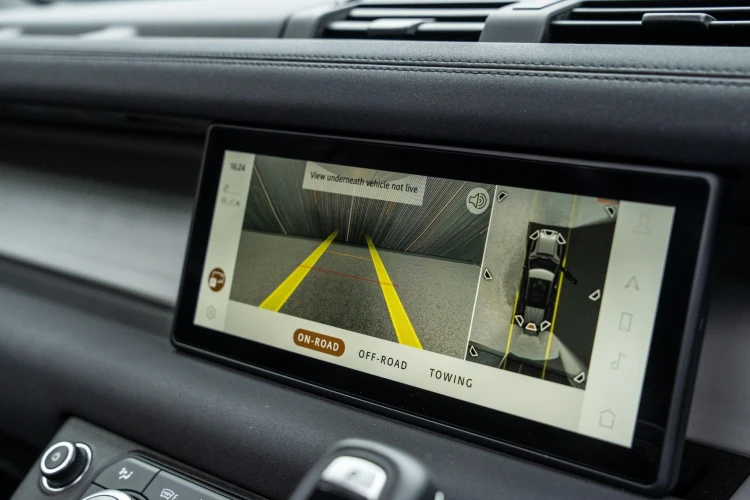 Vehicle Image 8