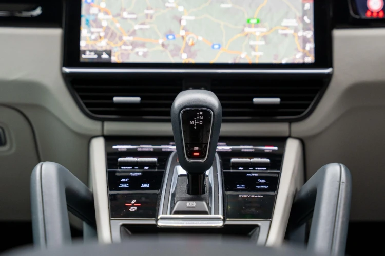 Vehicle Image 36