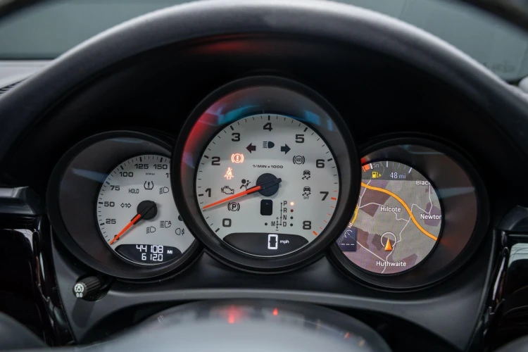 Vehicle Image 35