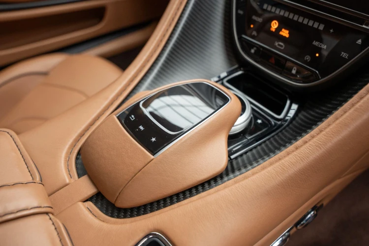 Vehicle Image 30