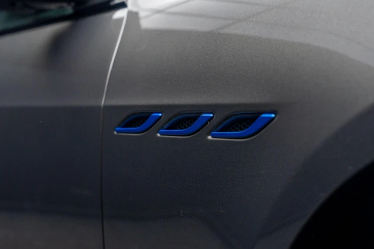 Vehicle Image 31
