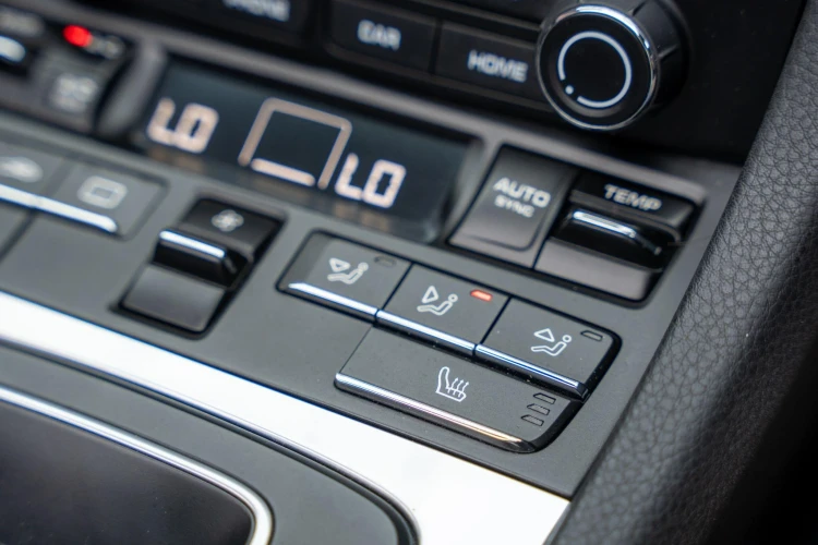Vehicle Image 20