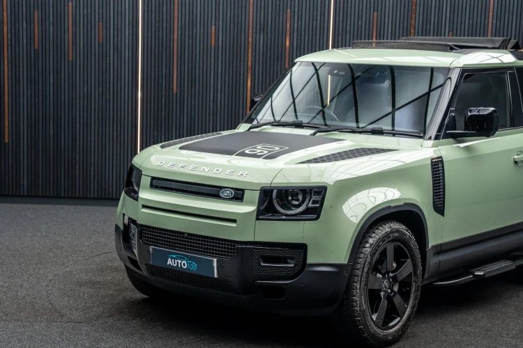 Vehicle Image 5