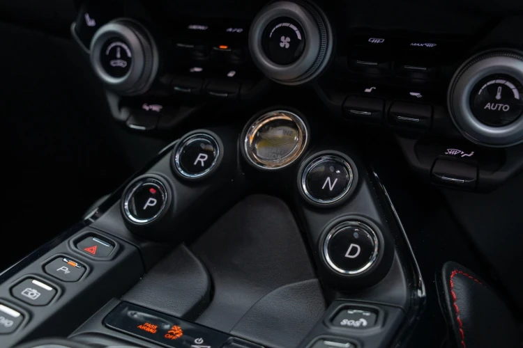 Vehicle Image 22