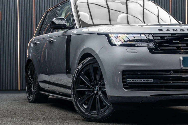 Vehicle Image 7