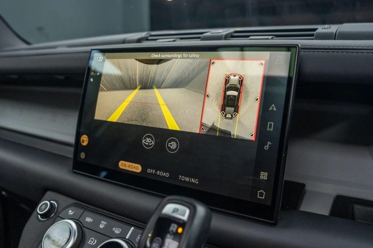 Vehicle Image 8