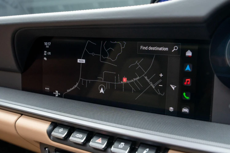 Vehicle Image 10