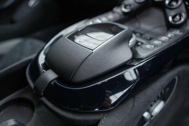Vehicle Image 30