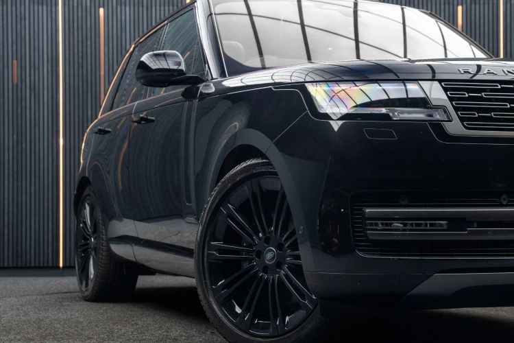Vehicle Image 7