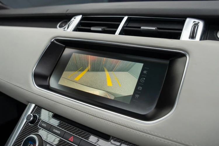 Vehicle Image 8