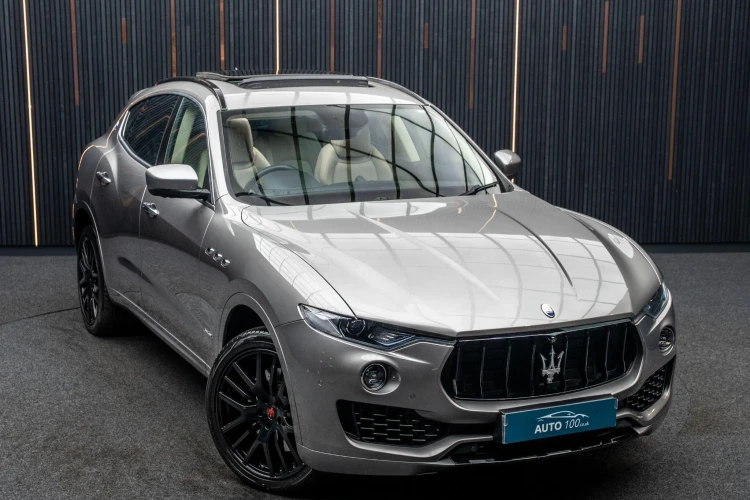 Vehicle Image 5