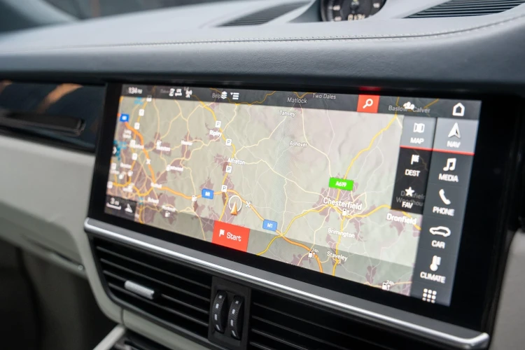 Vehicle Image 8