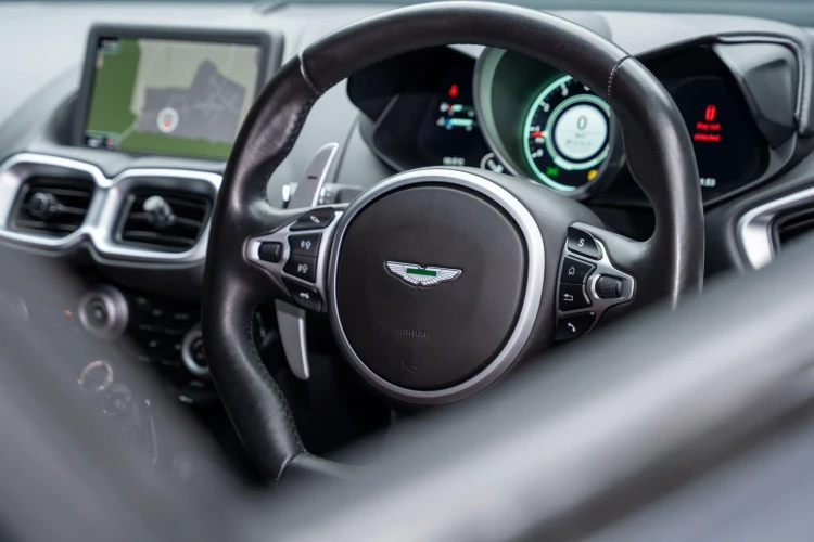 Vehicle Image 37