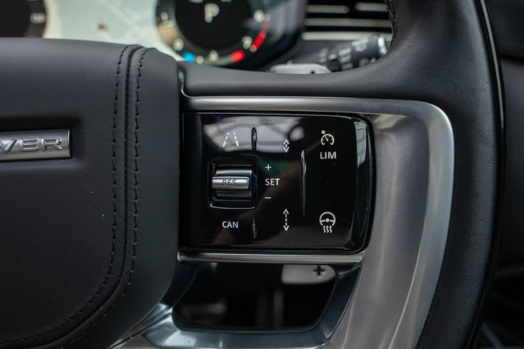 Vehicle Image 36