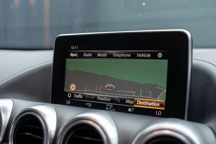 Vehicle Image 8