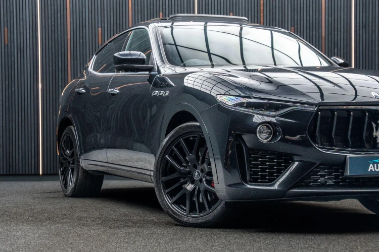 Vehicle Image 7