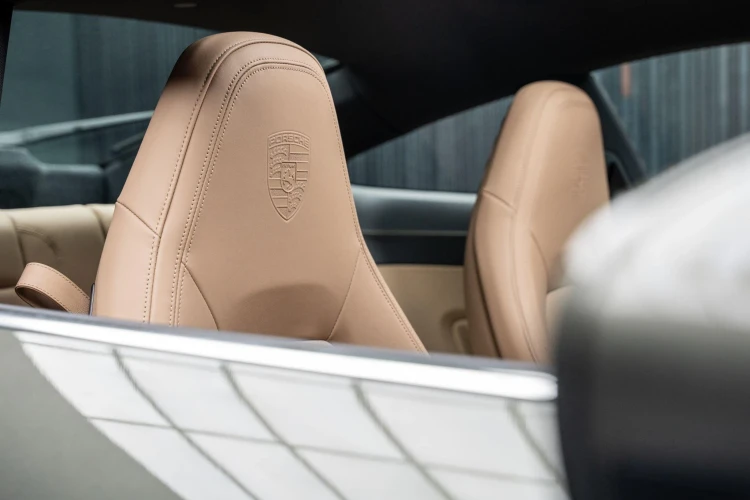 Vehicle Image 31