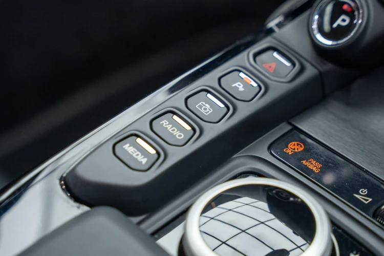 Vehicle Image 30