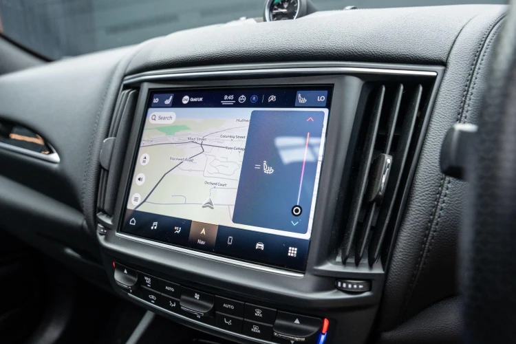 Vehicle Image 10