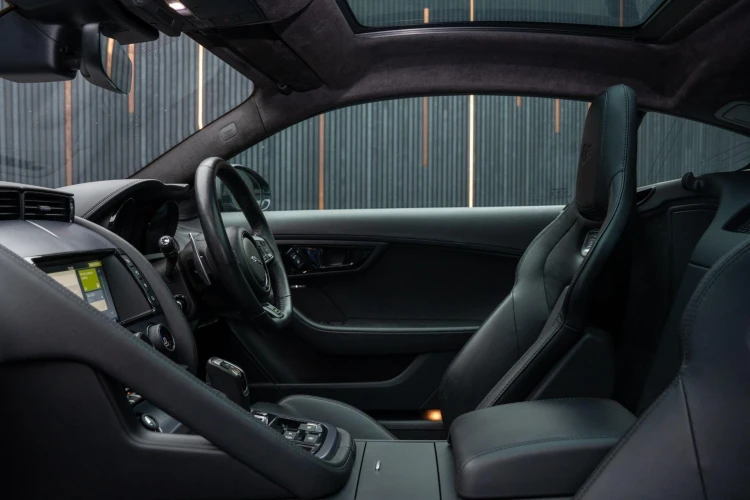 Vehicle Image 45