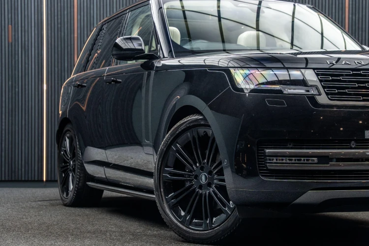 Vehicle Image 7