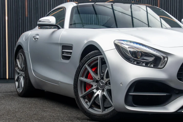 Vehicle Image 7