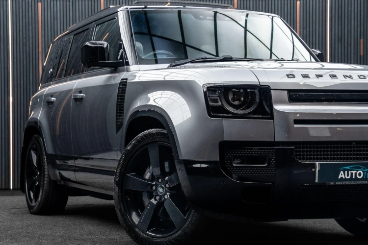Vehicle Image 7