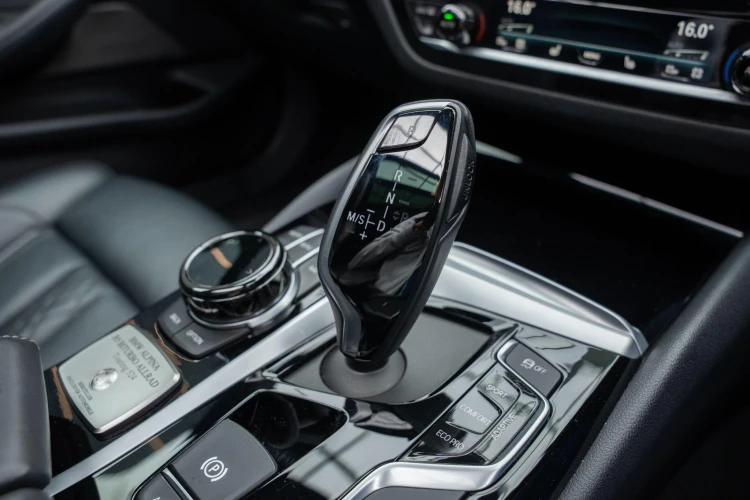 Vehicle Image 36