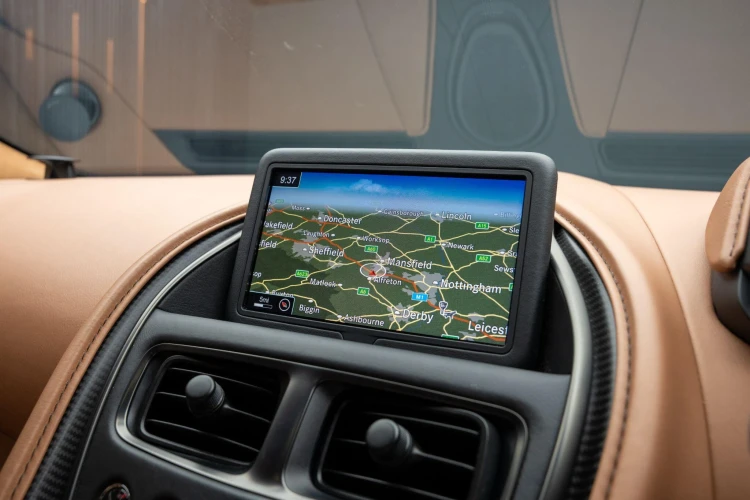 Vehicle Image 10