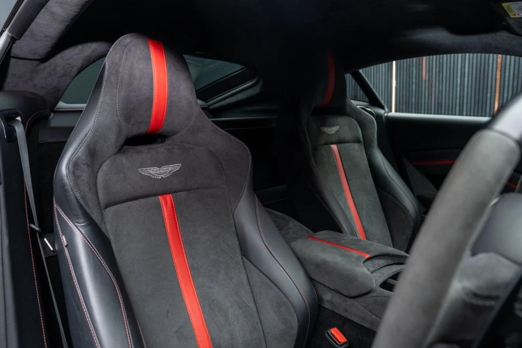Vehicle Image 22