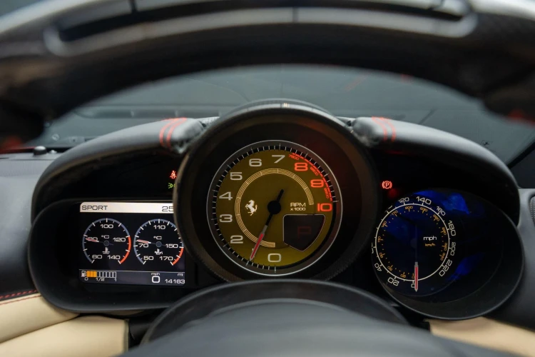 Vehicle Image 40