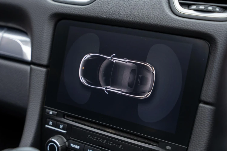 Vehicle Image 8