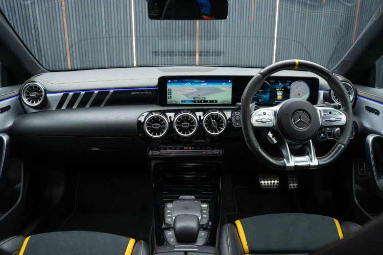Vehicle Image 37