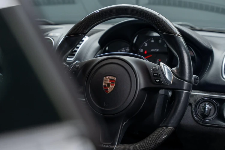 Vehicle Image 37